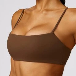 Women's Square Neck Sports Bra Spaghetti Strap Padded Cami Yoga Wireless Square Back Workout Bra Cro M