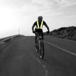 Adjustable High Visibility Reflective Safety Vest Safety Vest For Running, Cycling, Motorcycle, Green